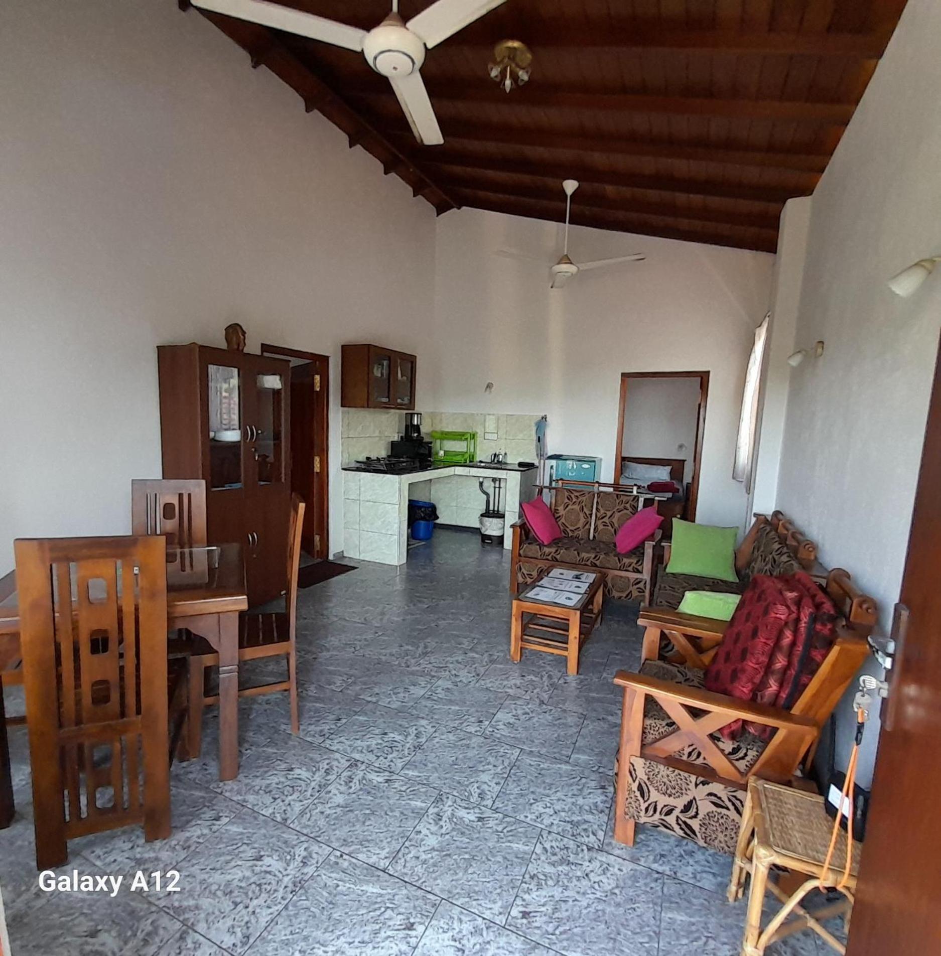 Slg Villa Hikkaduwa Exterior foto